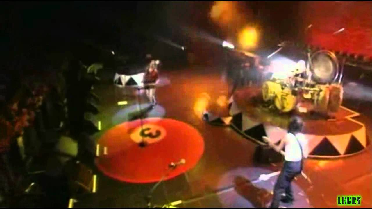 Van Halen - 06 Somebody Get Me A Doctor (Live in Australia 1998)