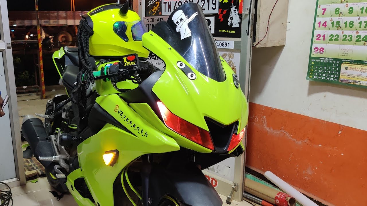 Yamaha r15 v3 lime green wrapping | new look |