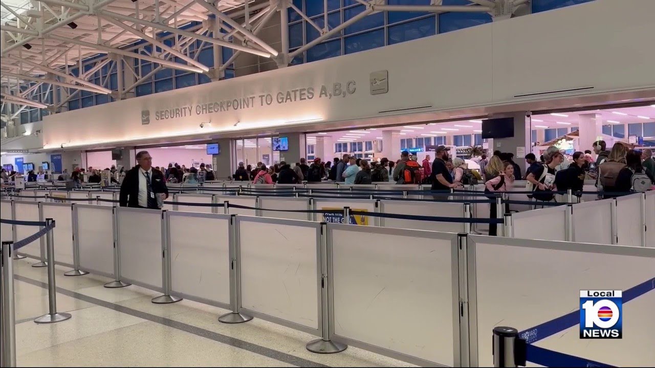 В аэропорту FLL освободились очереди на фоне частичной приостановки работы правительства.