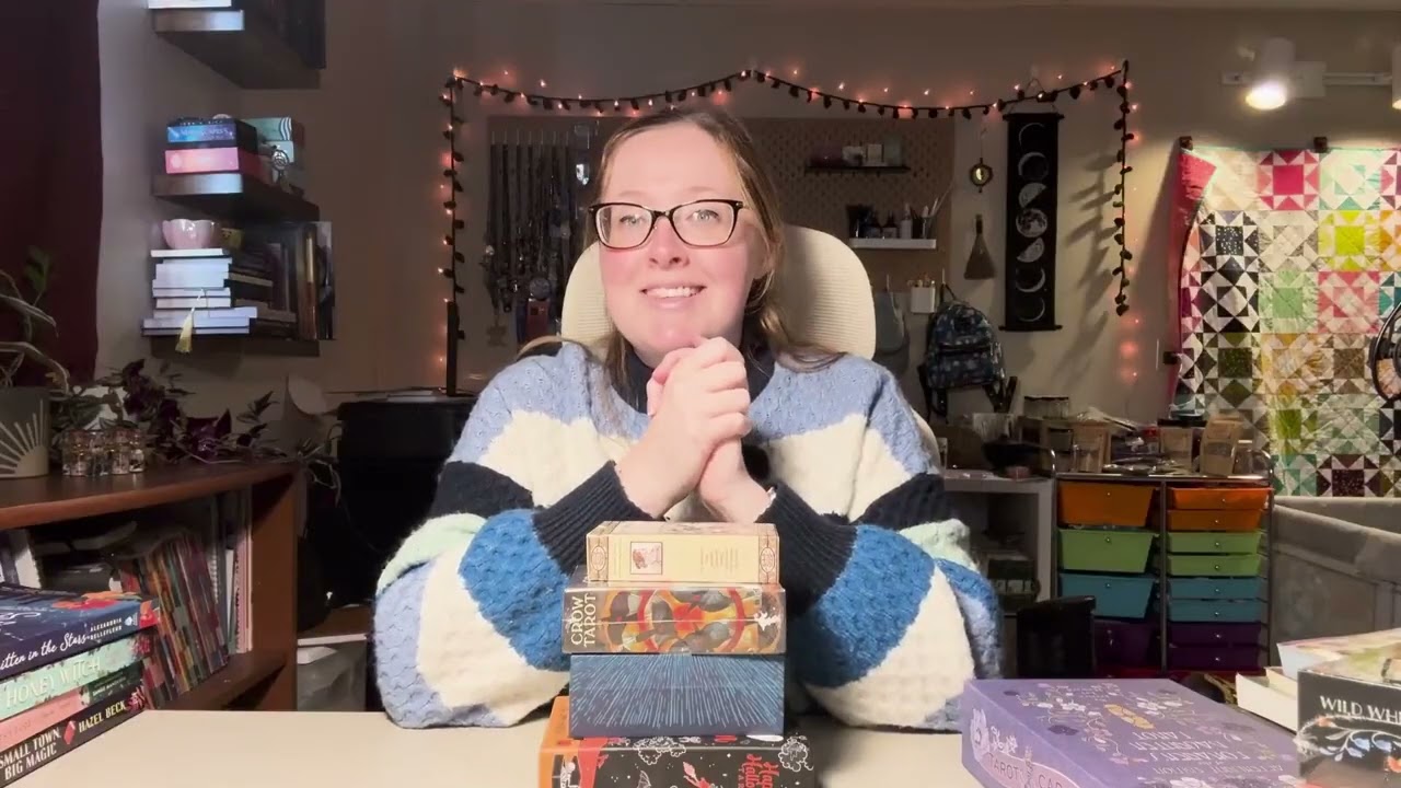 Oracle & Tarot Deck Review!