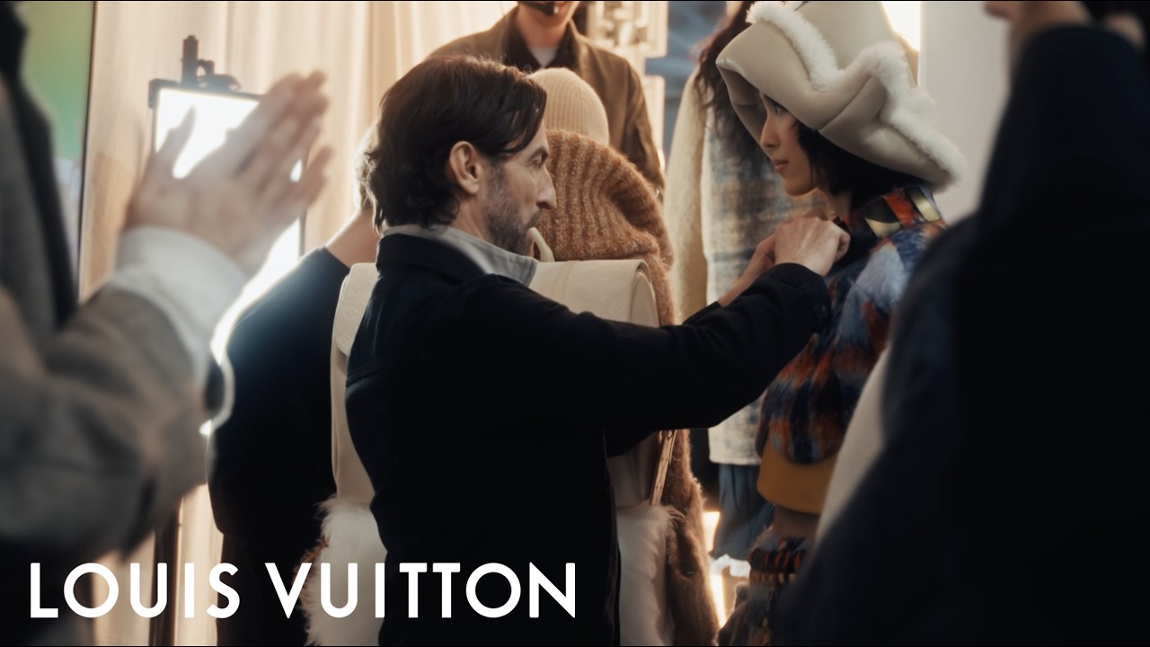 Отражения на подиуме: Сверхприрода | Louis Vuitton