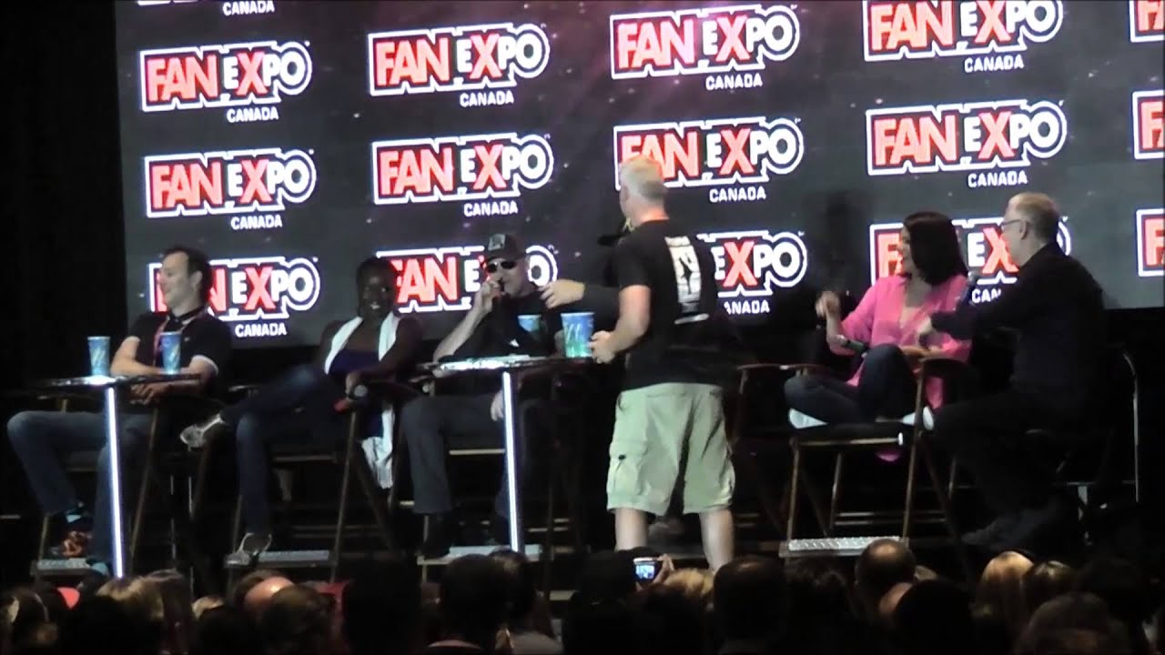 [Convention Hopper] Fan Expo 2014 - Q&A With The Cast of The Walking Dead