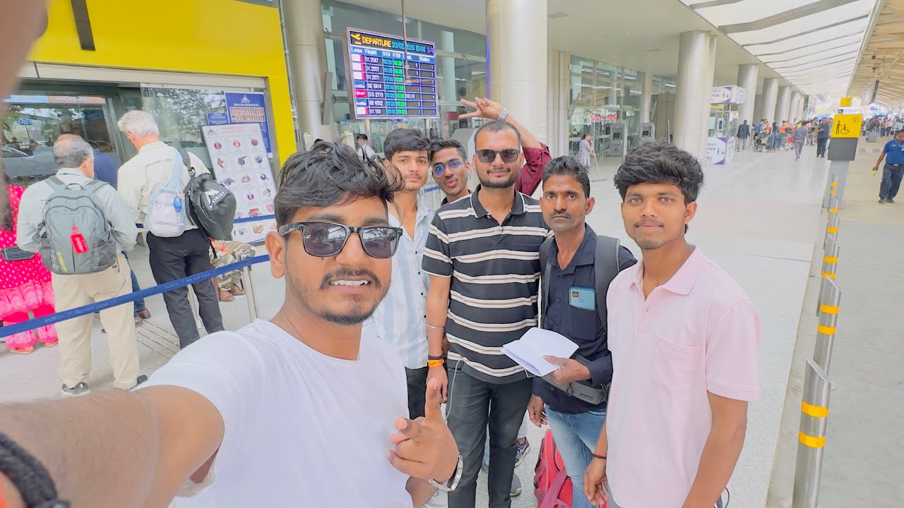 Finally Flight ✈️ Me Baith Liya! Banaras Ghumayenge 🔥 | Varanasi Travel Vlog 2026
