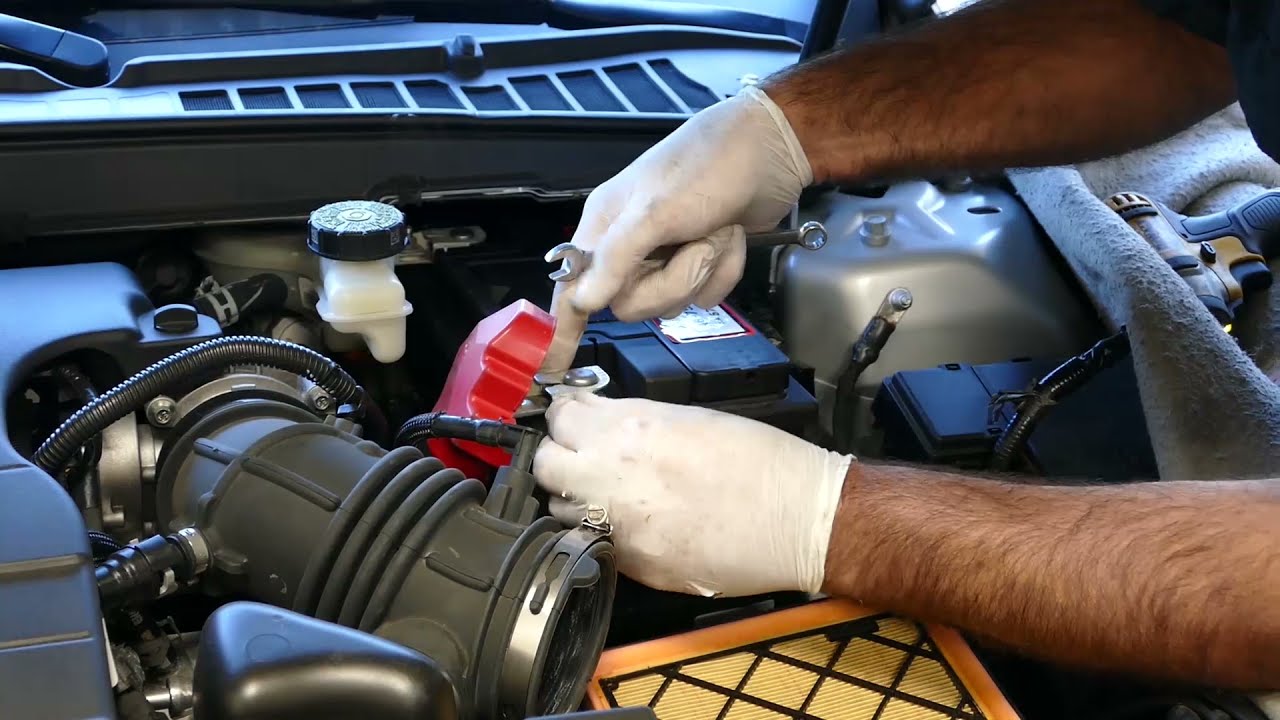 How to Change a battery Lincoln Continental 2018