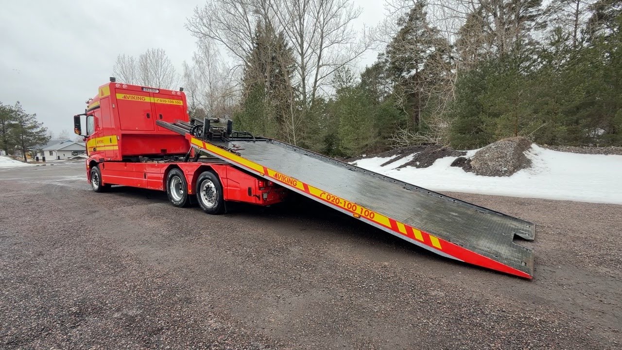 Köp Bärgningsbil Mercedes Actros på Klaravik