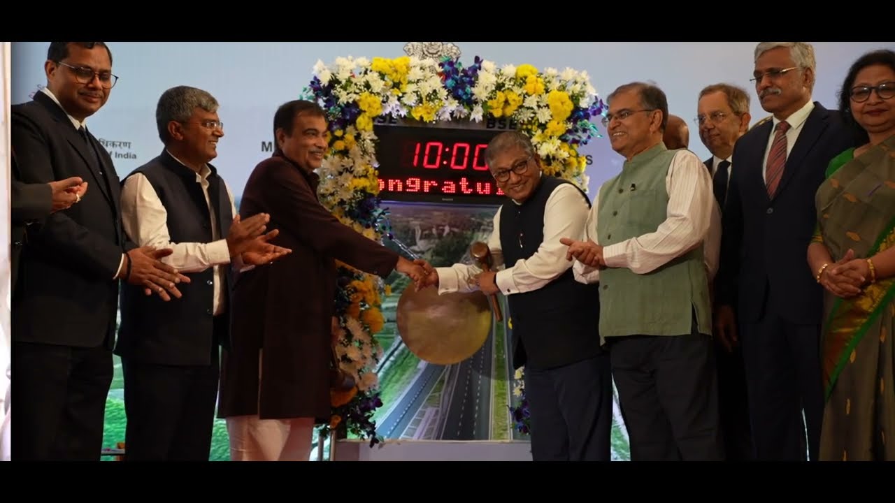 Listing ceremony of the Raajmarg Infra Investment Trust (InvIT) IPO at BSE | Nitin Gadkari