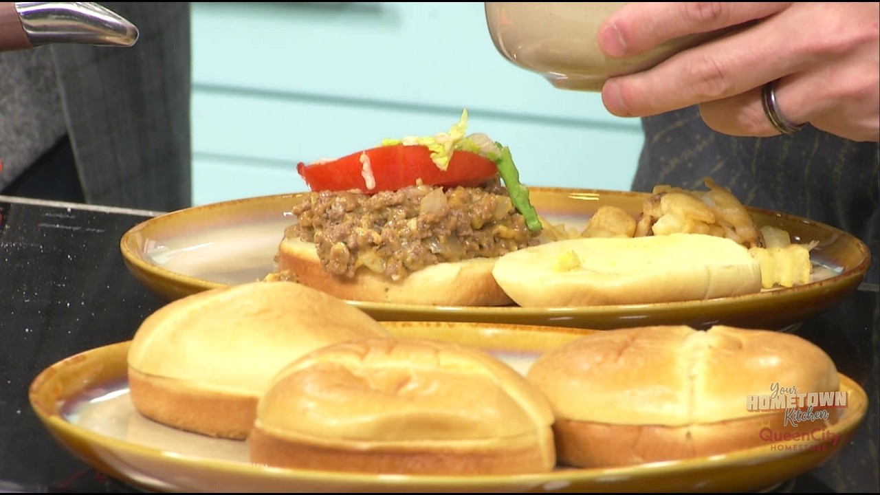 How to make a chopped cheese: A New York City deli staple
