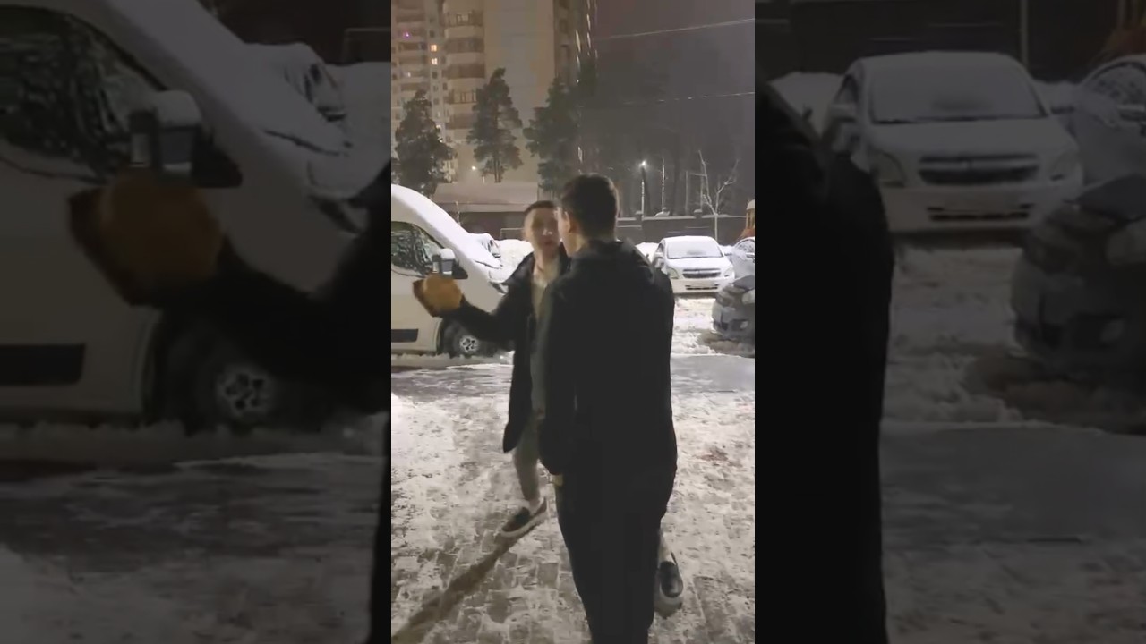Медовик и мое лицо 😂😂#faba #shots #tiktok #rek #смешно  #обзор