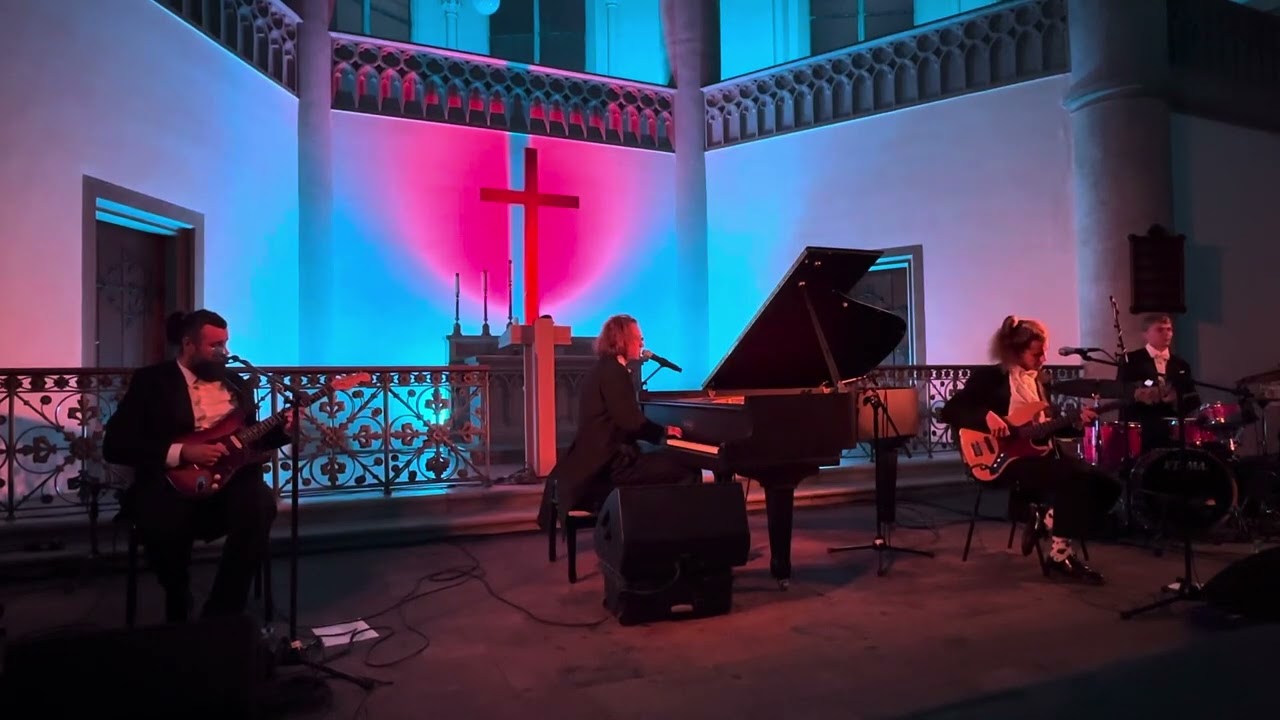 Bert & Friends - Brno  - 21. 5. 2025 - Svatý retrívere