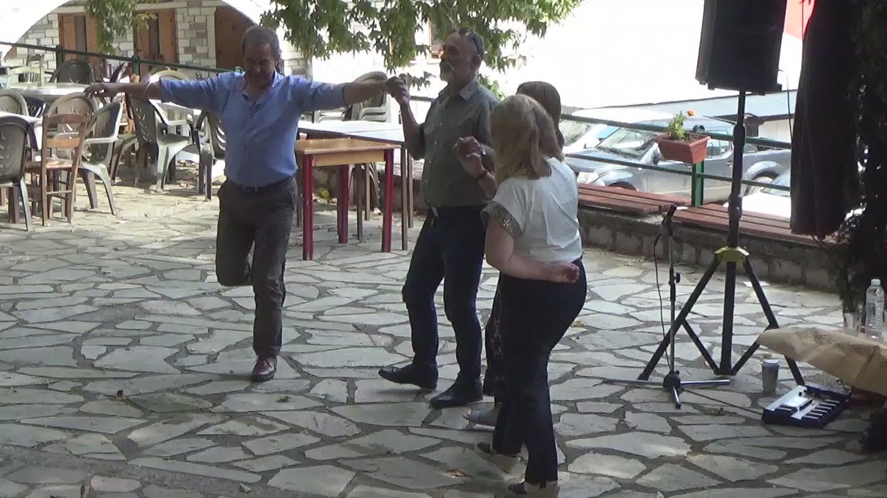 Γλέντι μετά την Θεία Λειτουργία για τον  Αγιο Μάμα στο Χαλίκι Ασπροποτάμου  την Δευτέρα 2/9/2024