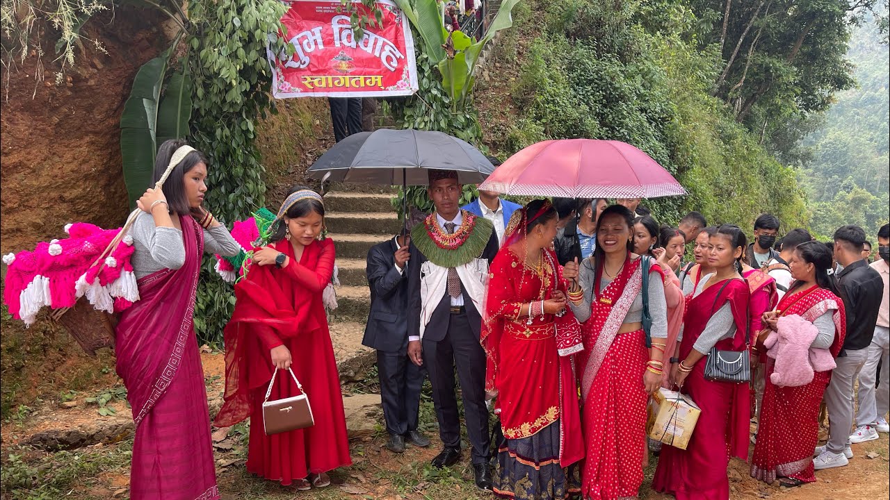 Village wedding. Nepali culture. Magar weddings.