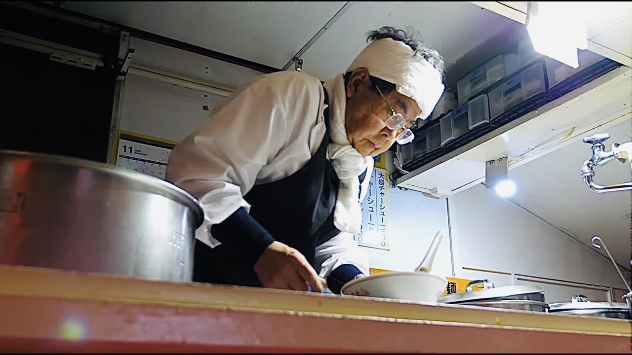 夜11時、戸塚のラーメン屋台八っちゃんの開店からラーメンができるまで Japanese Old Style Ramen stalls in yokohama ｜拉面 摊・라면｜