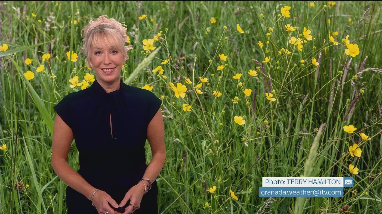 Emma Jesson - ITV Granada Weather 20/06/2021 - HD