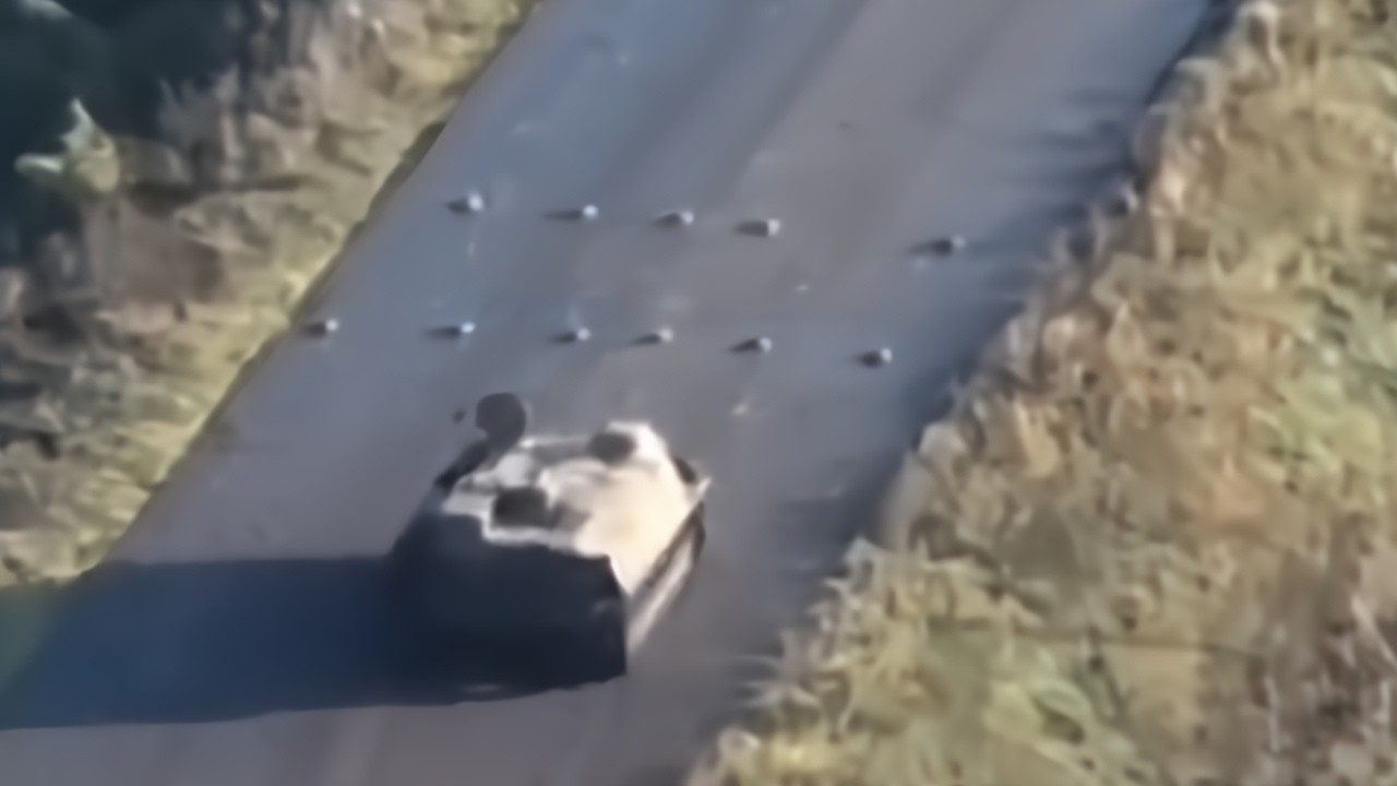 10 лучших взрывов бронетехники