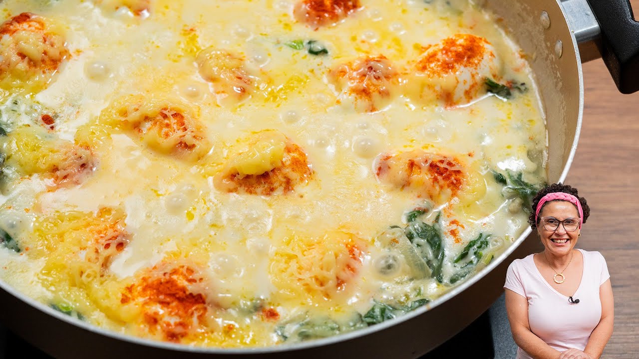 OVOS COZIDOS COM ESPINAFRE E MUITO QUEIJO RECEITA SABOROSA E CRIATIVA