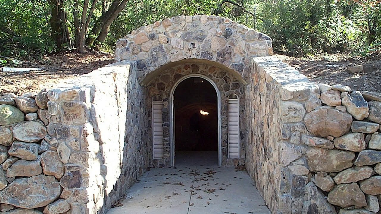 Condor: Wine Caves, Tunnels and Alternative Underground Structures