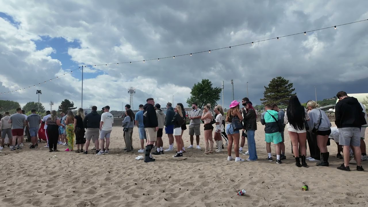 TUNES ON THE BAY WALK AROUND 2025   4K