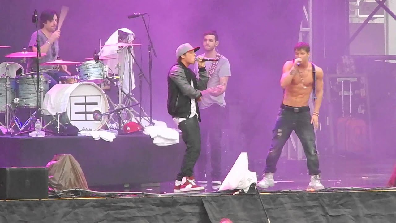 Emblem3 - Diamonds (cover) + Sunset Blvd - Hershey, PA Mixtape Festival (7/27/13)