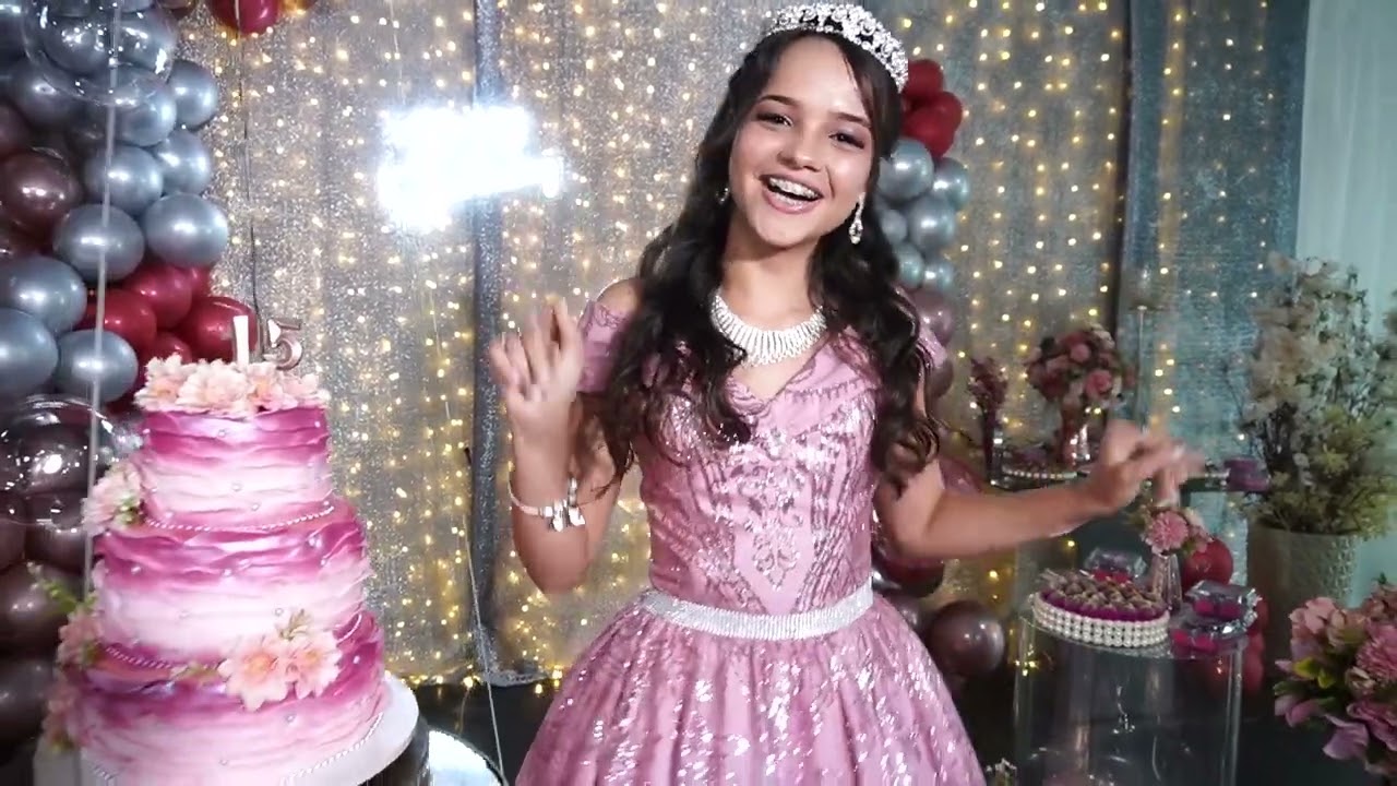 Aline 15 anos - Maison - SMF