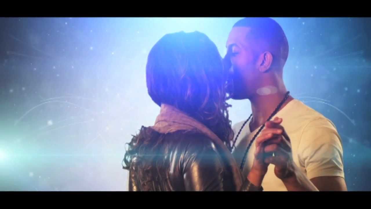 Kurt Collins - OFFICIAL SUPERWOMAN VIDEO