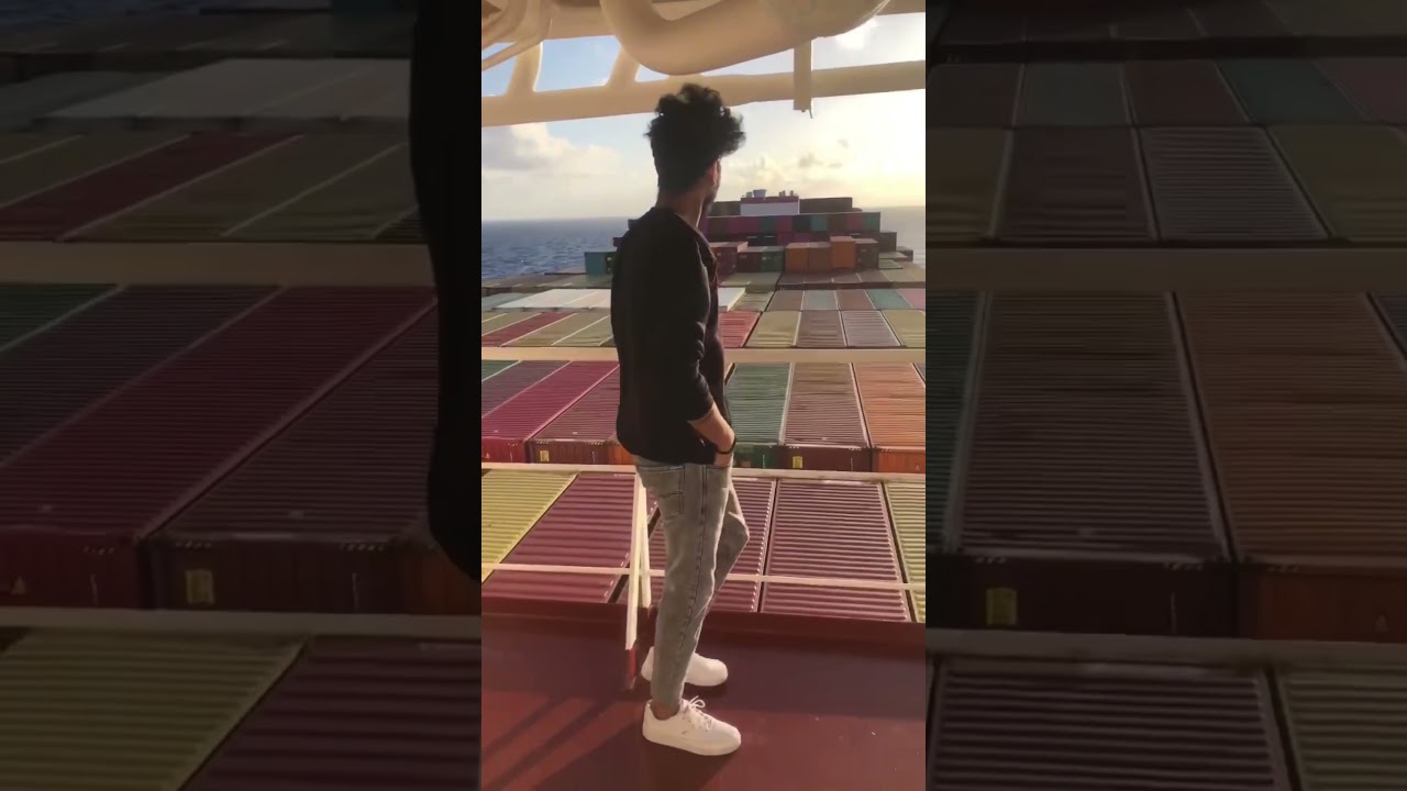 #seamanstory #lifeatsea #merchantnavy #sailor #marinerlife #containership