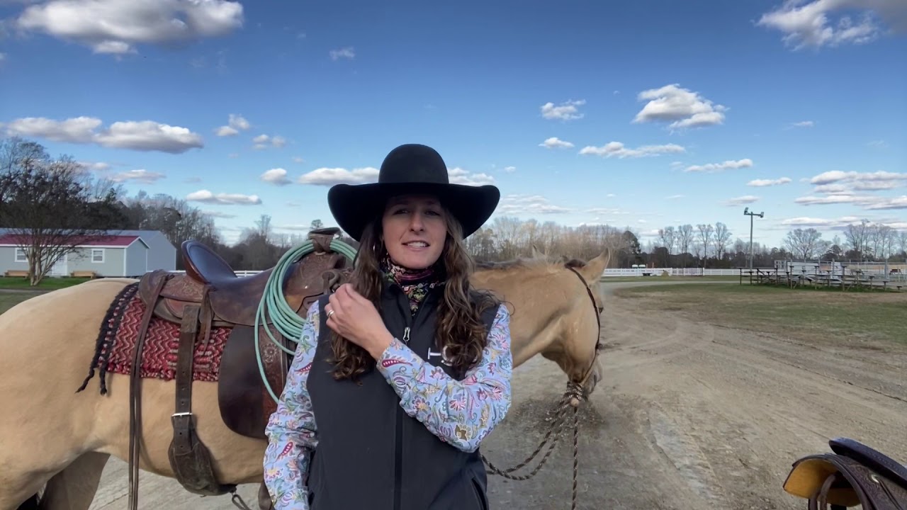 How to Attach a Rope to Your Saddle