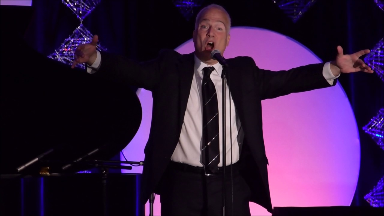 Franc D'Ambrosio sings Phantom of the Opera