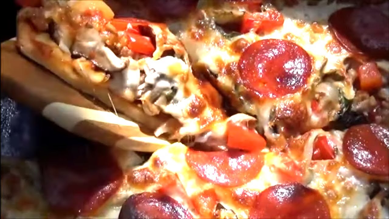 PIZZA AT CAMP IN A DUTCH OVEN Low Carb Recipe in the Wilderness