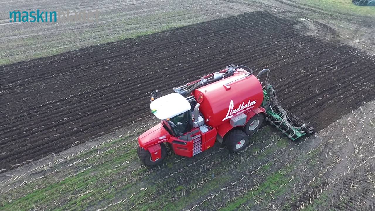 Lindholm Maskinstation nedf&aelig;lder gylle med Vervaet Hydro-Trike  XL