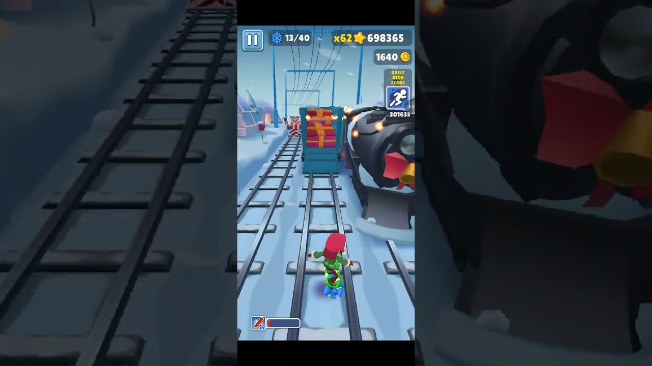 Subway Surfers Festive Jake, Festive Yutani and Finlay outfits and North Pole boards #subwaysurfers 