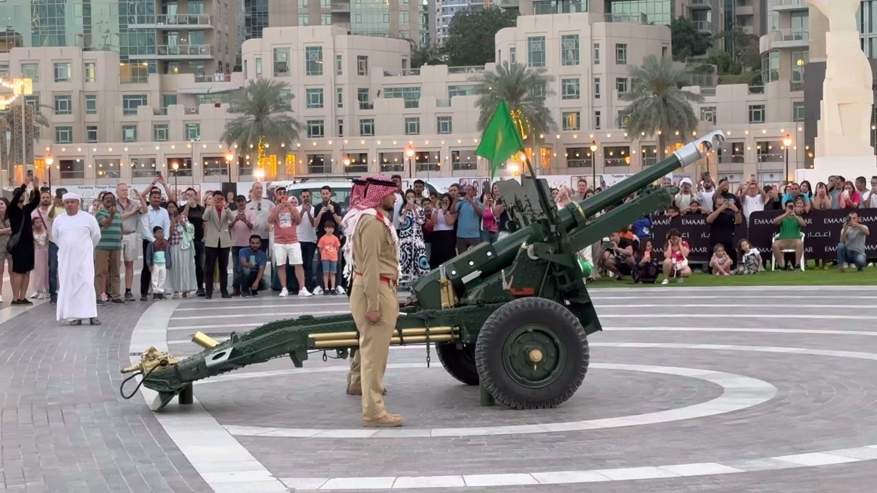 Ramadan cannons in Dubai Mall | 2023 April 07 | 6.41pm
