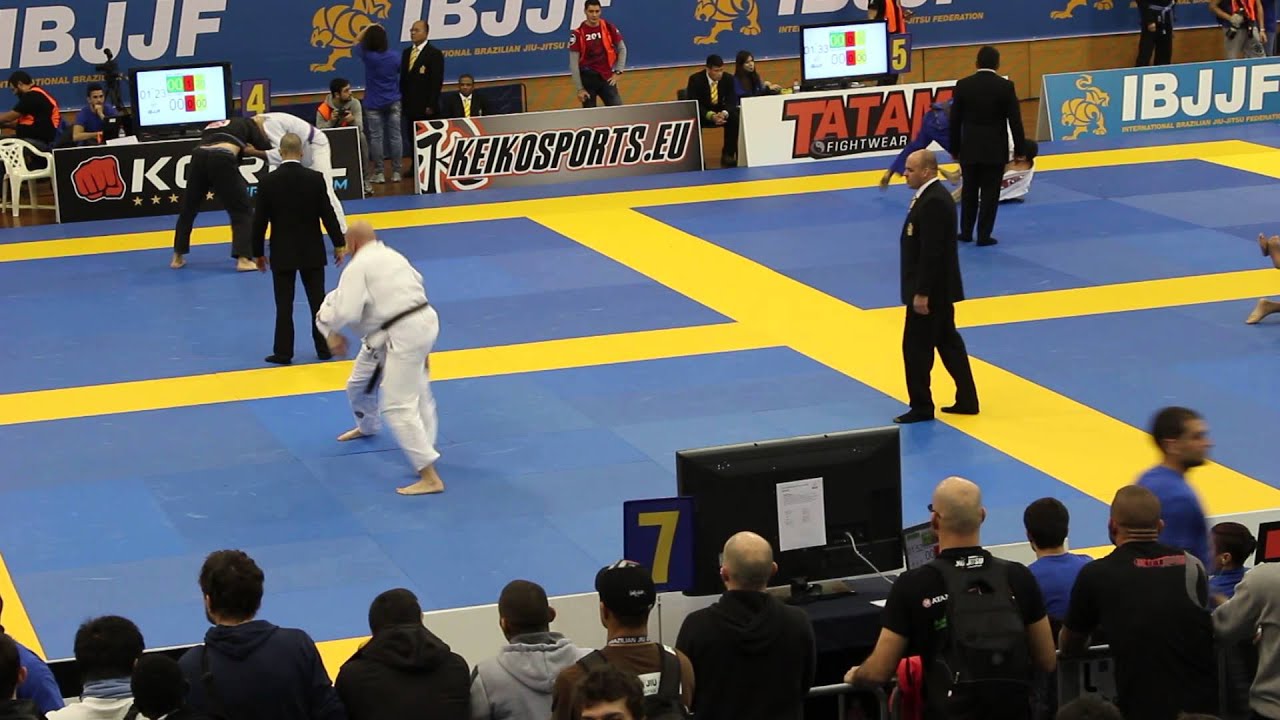Martin McLaughlin 1 - Team Torres Derry - Brown Belt - Master 2 Medium Heavy - Europeans 2014