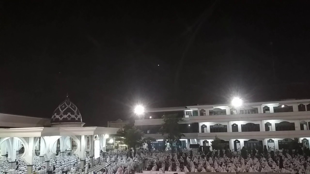 Solat Tarawih PP Al fithrah SBY malam 27 Ramadhan