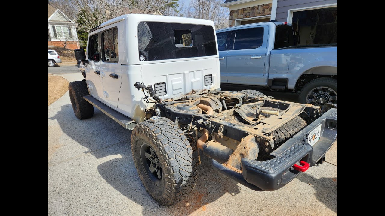 Jeep Gladiator Bed Removal