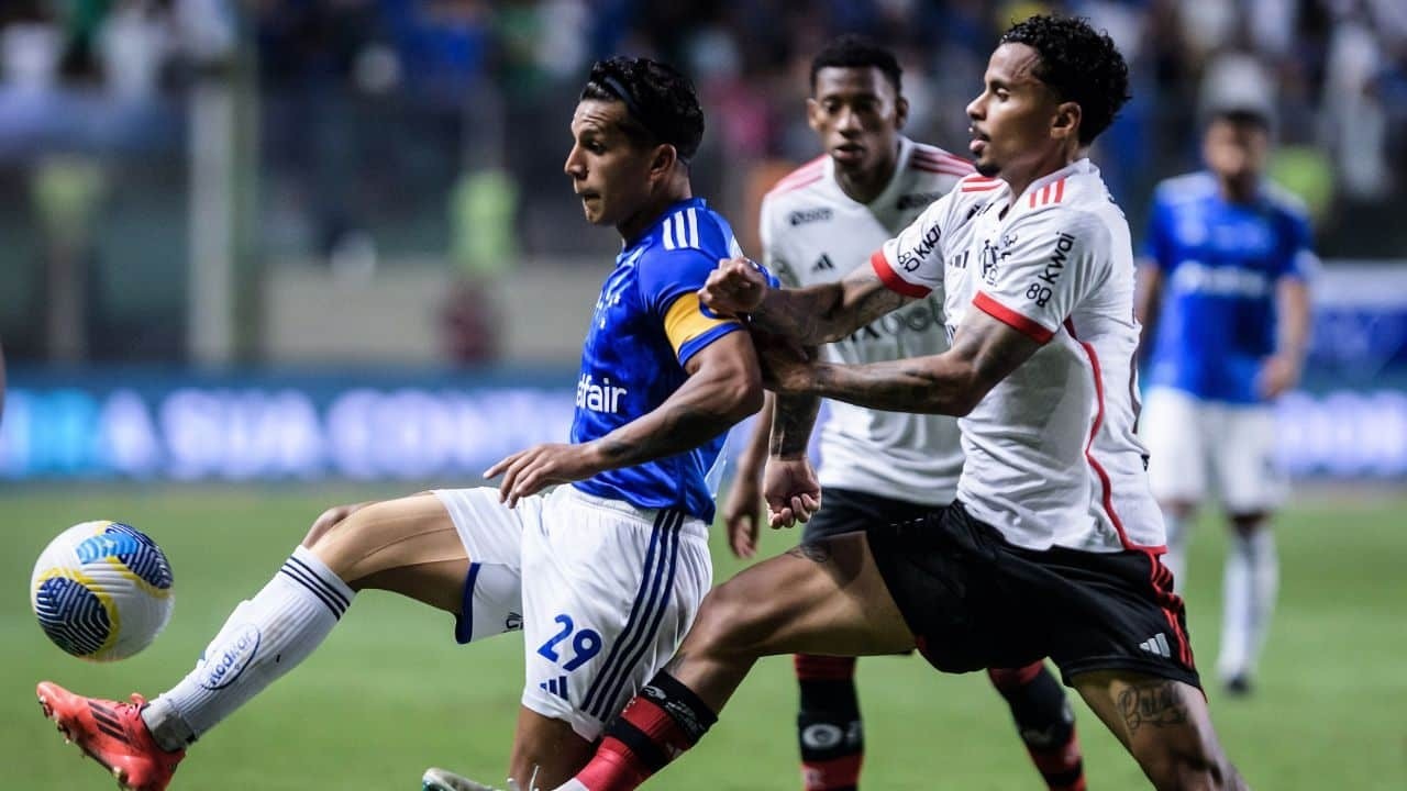 GLOBO ESPORTE - CRUZEIRO VAI FORTE CONTRA O FLAMENGO COM GERSON E TITE COM ESCALAÇÃO CABULOSA