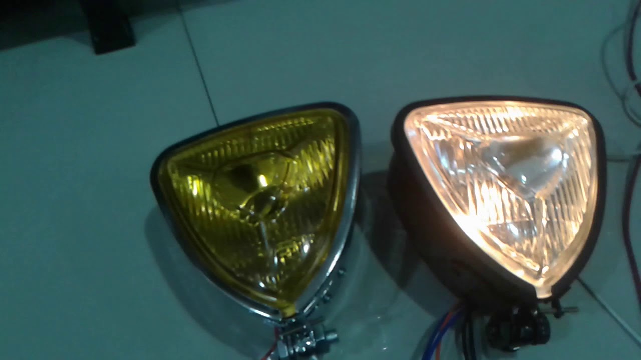 Headlamp triangle
