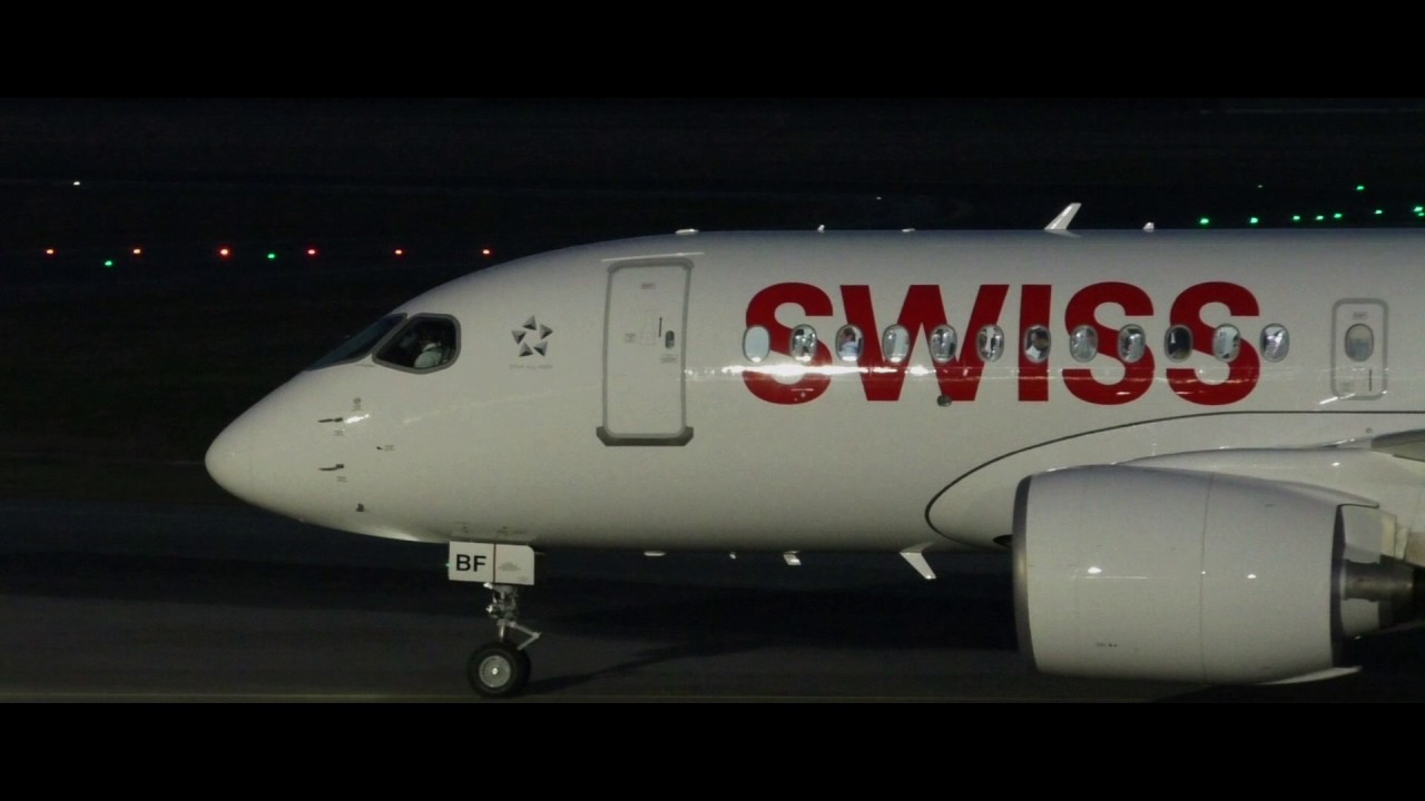 FIRST OFFICIAL LANDING Swiss CS100 landing at Graz Airport | HB-JBF