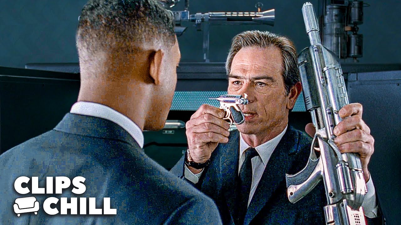 “I Get a Little Midget Cricket Neuralyzer?” | Men in Black (Will Smith, Tommy Lee Jones)