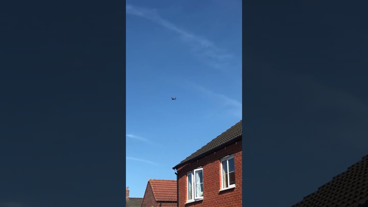 This is the English police plane flying over Leeming