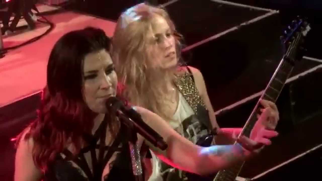 DELAIN - Stardust...April Rain @ PARIS - Divan Du Du Monde - 29 Oct. 2015