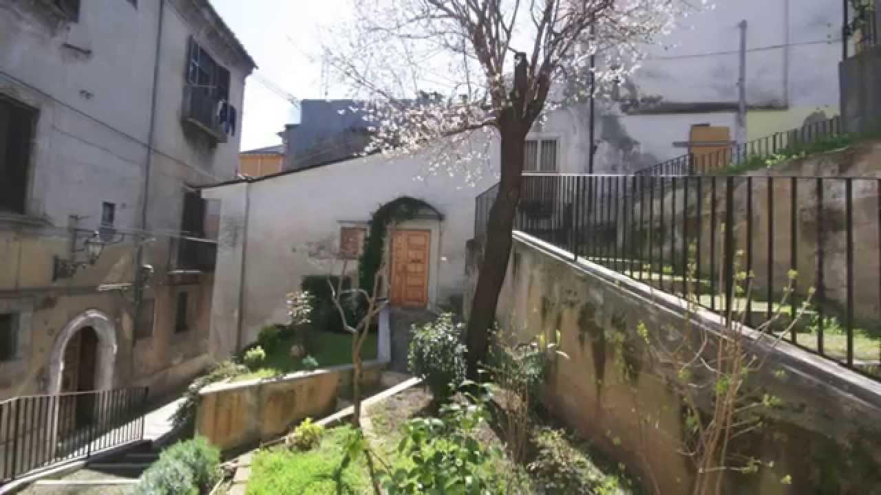 Pratola Peligna (AQ)- il Borgo Antico e le Chiese