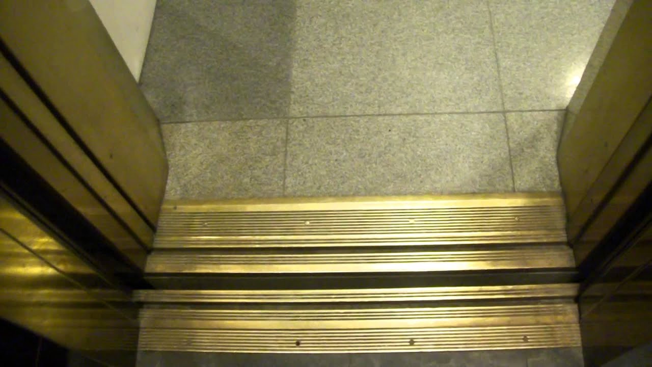 Nice old modernized KONE Traction Elevators/Lifts at Simonkatu 6, Helsinki, Finland (Retake)