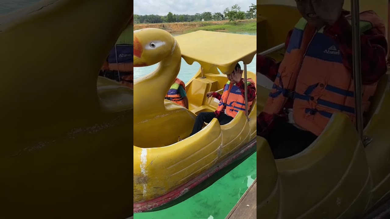 #shorts || naik perahu bebek 😅😂