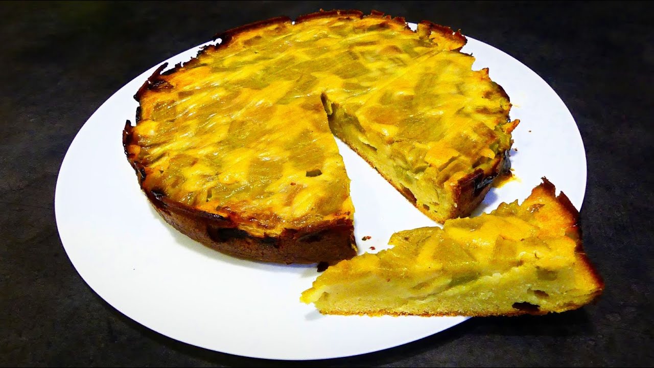 GÂTEAU A LA RHUBARBE