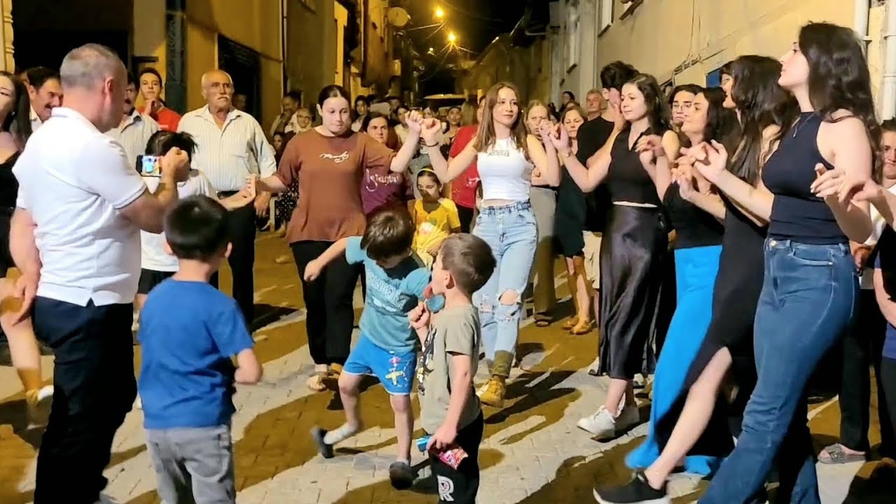 AKARÇAY AŞAĞI MAHALLE OYUN