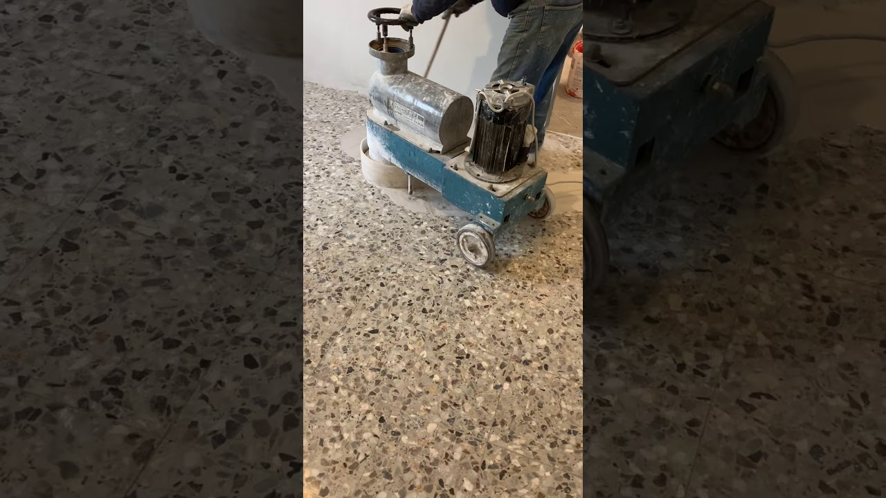 Levigatura e lucidatura pavimento in marmo