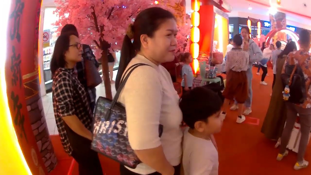 JALAN JALAN DI VIVA CITY MALL