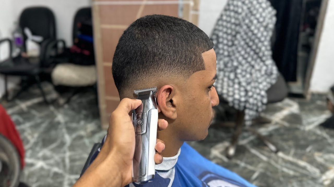 🤯 TÉCNICA PARA INICIANTES! COMO FAZER CORTE Low Fade DEGRADE BAIXO RÁPIDO e FÁCIL 💈💨