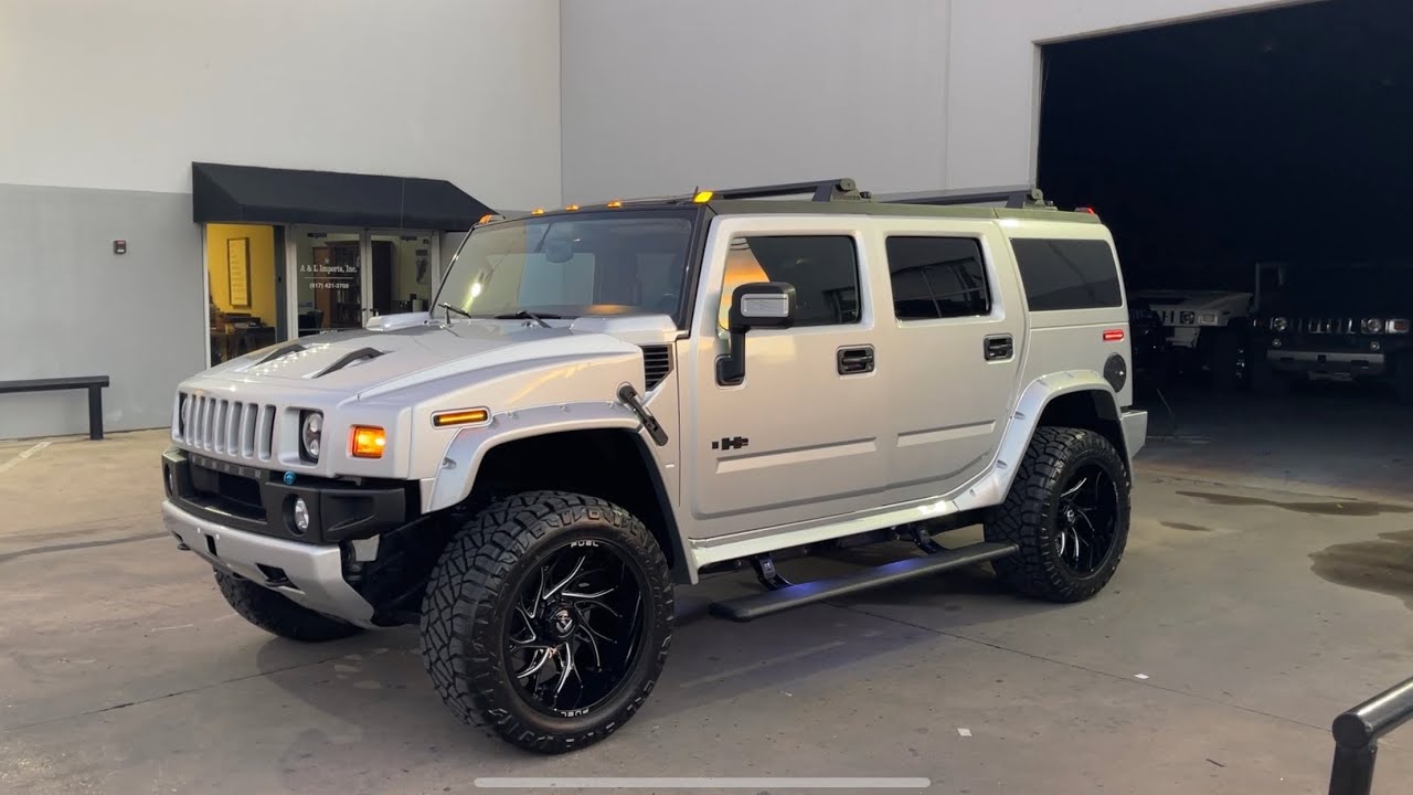 2009 Hummer H2 SUV Silver Ice Metallic Special Limited Edition custom Spec