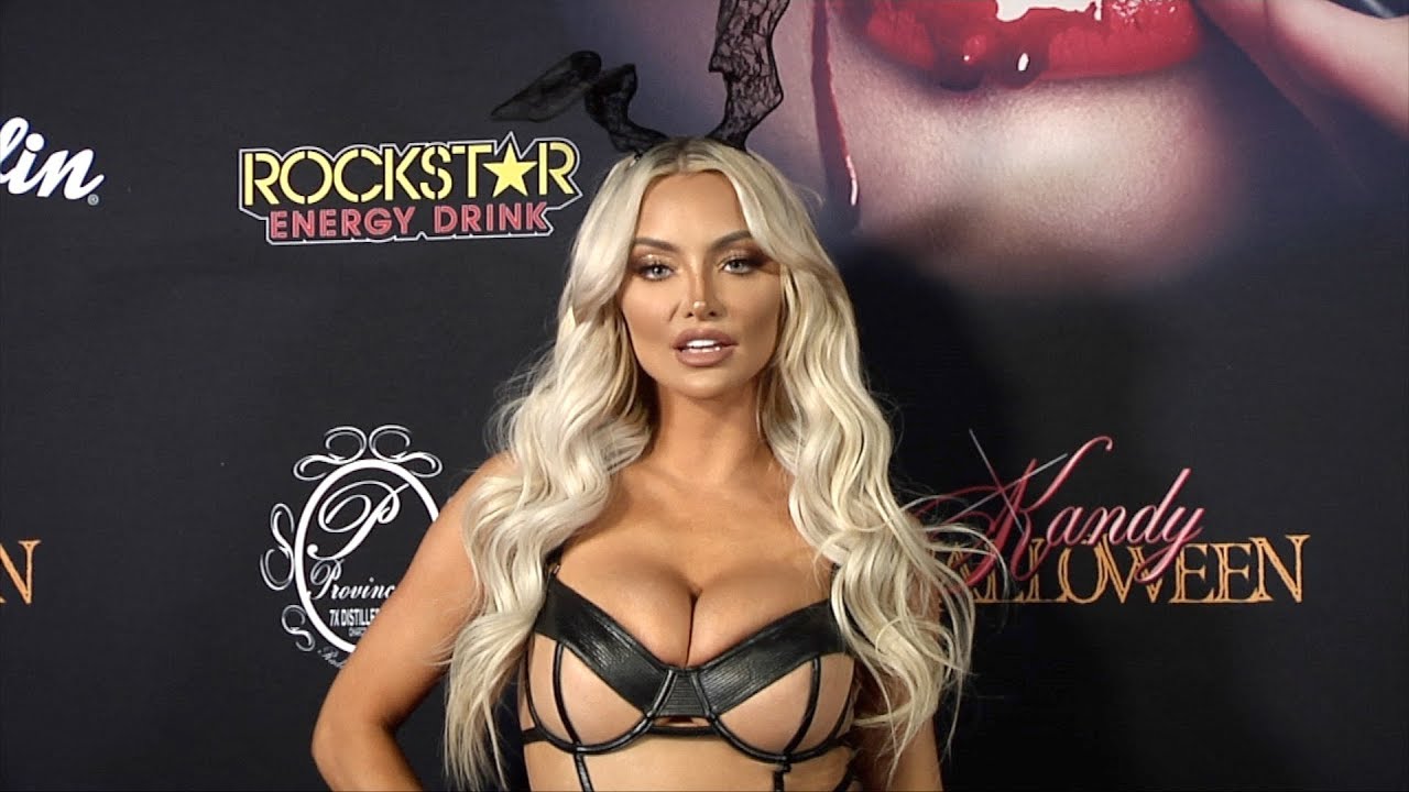 Lindsey Pelas 2018 